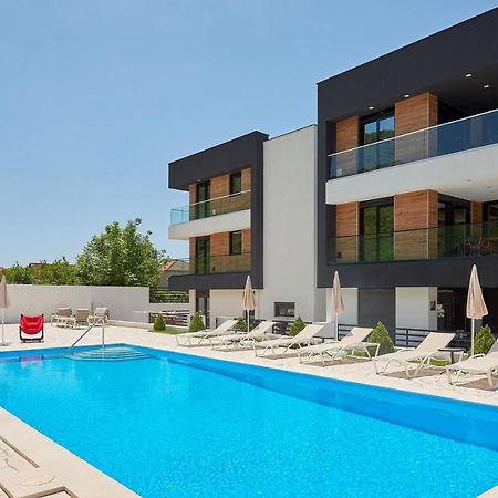 Georgiy Lux Apartments Lastva Grbaljska Bagian luar foto