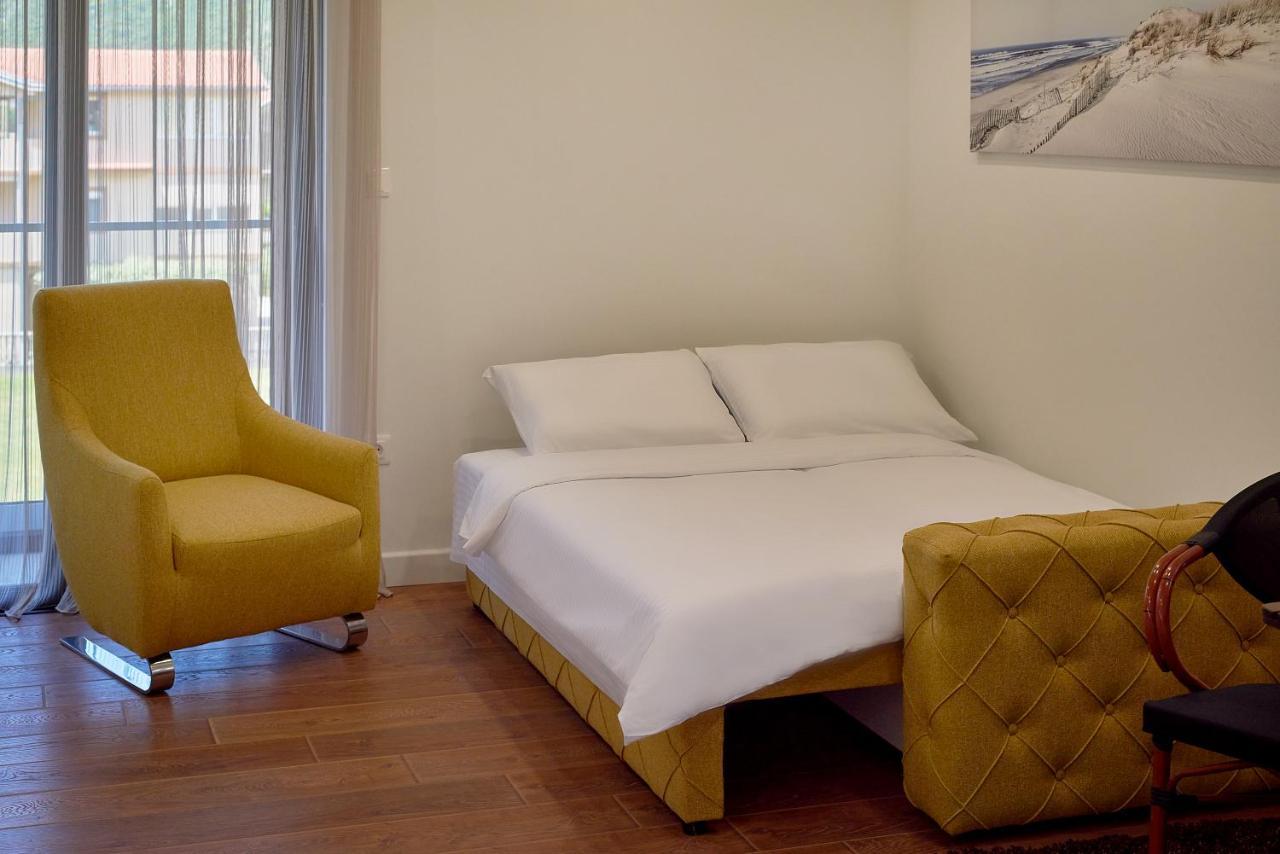 Georgiy Lux Apartments Lastva Grbaljska Bagian luar foto