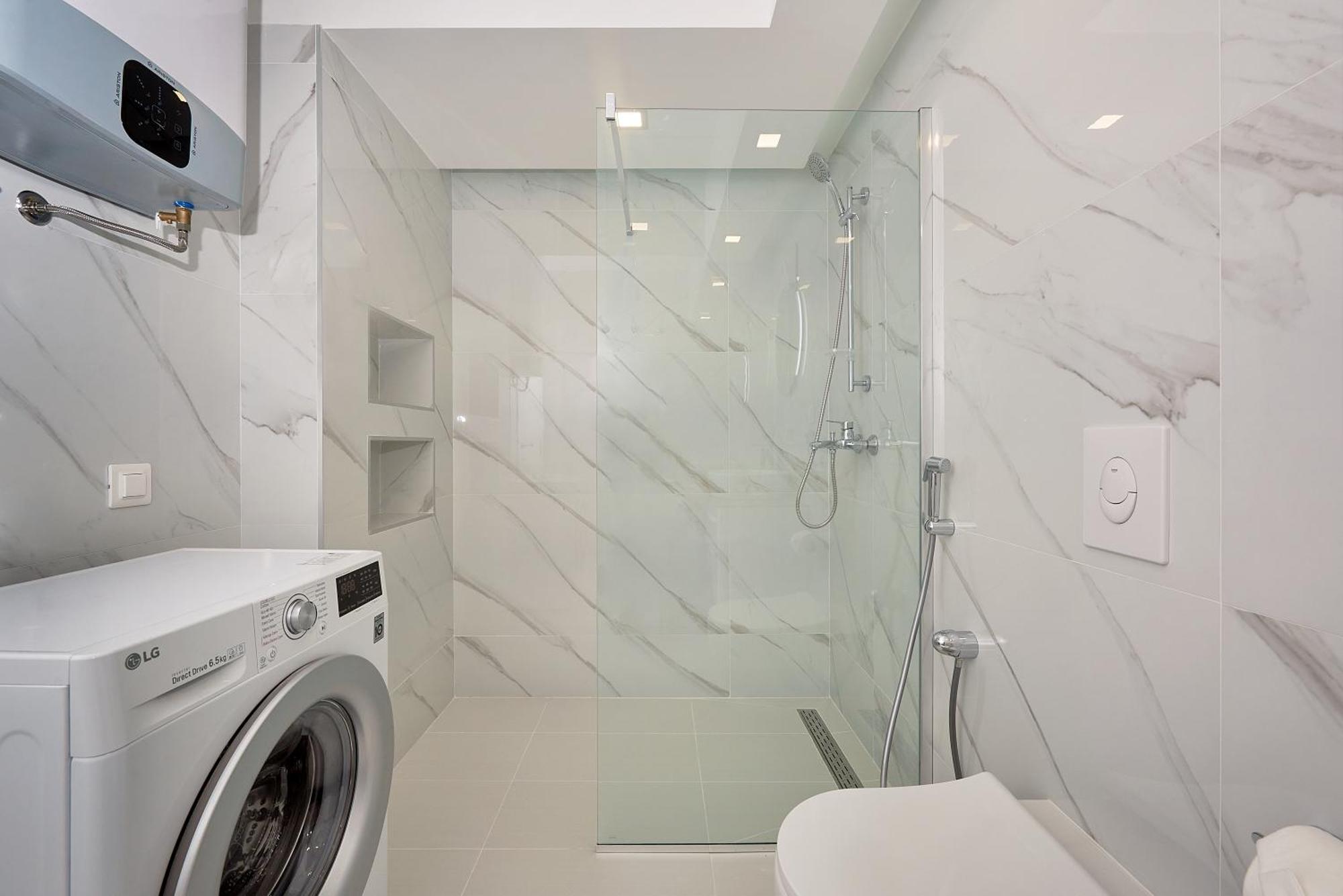 Georgiy Lux Apartments Lastva Grbaljska Bagian luar foto